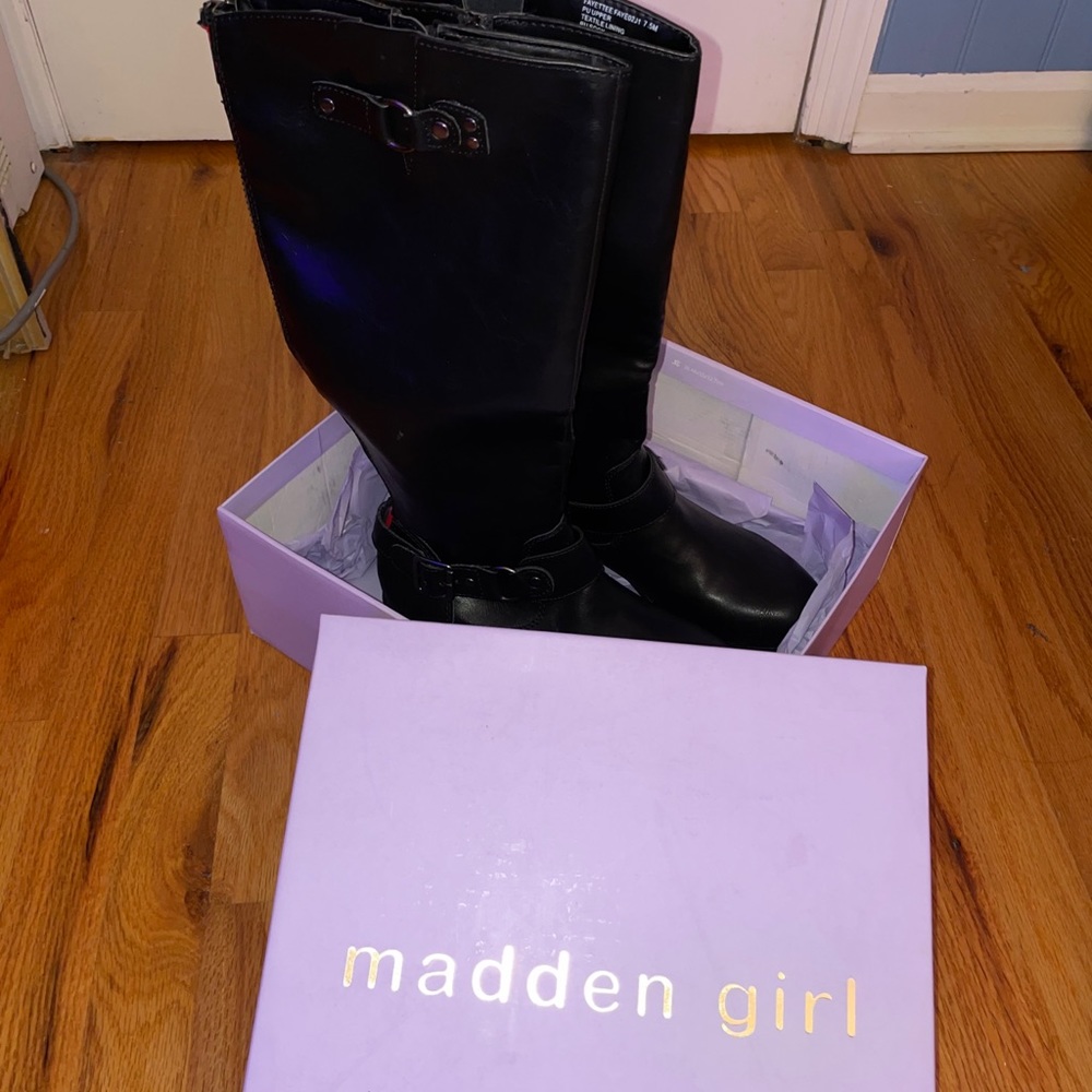 Madden Girl boot. Brand New!